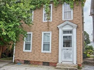 29 W Locust St, Mechanicsburg, PA