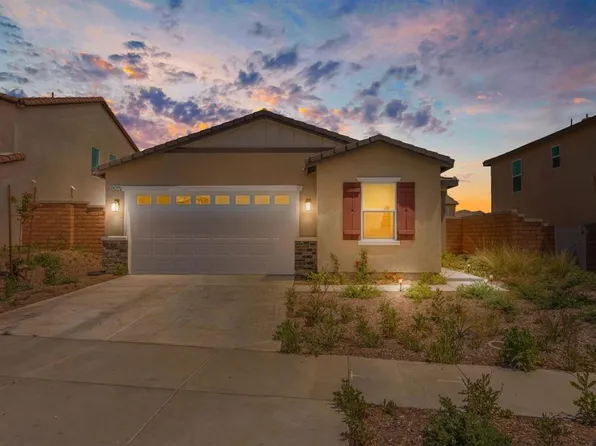 25258 Lost Saddle Ln, Homeland, CA 92548