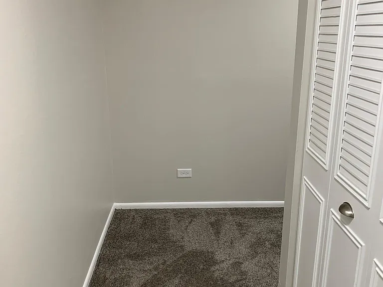 1260 York St #301 — Photo 26