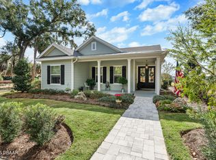 622 W 11th Ave, Mount Dora, FL 32757