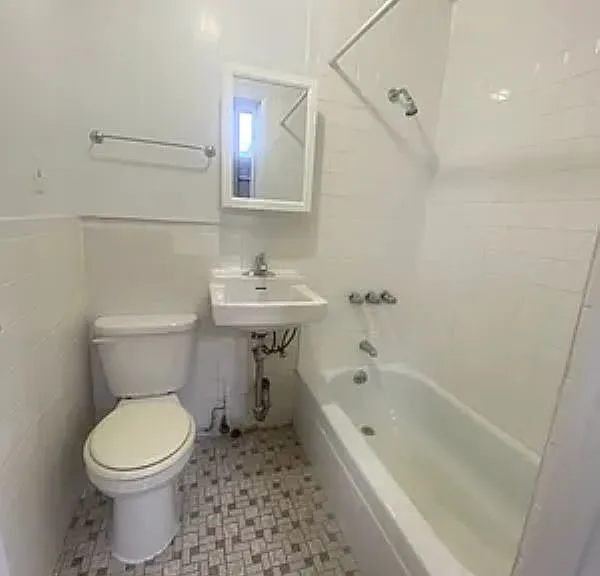 404 W 56th St #20 — Photo 6
