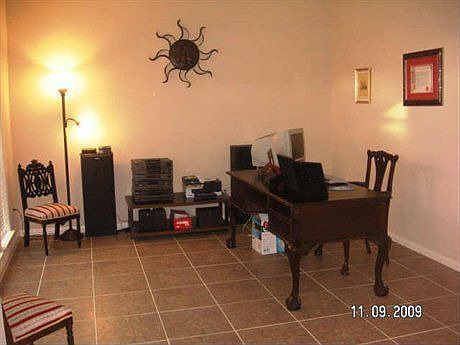 4th image of 22002 Skyridge Ln
