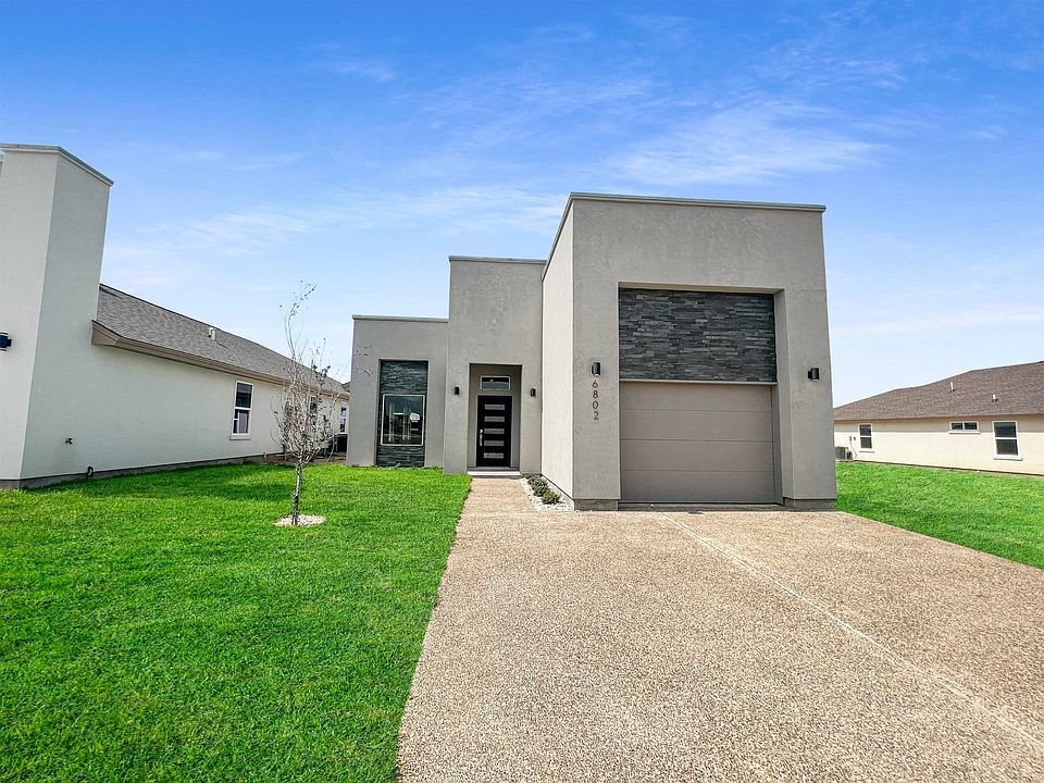 1st image of 6802 El Jinete Dr