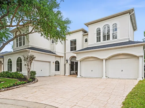 70 Blooming Grove Ln, Houston, TX 77077