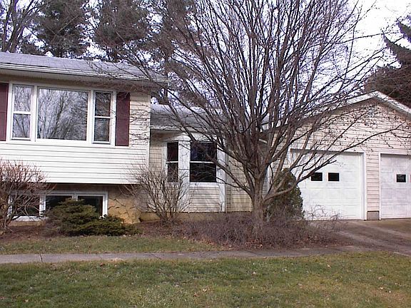 4th image of 1190 Hillbrook Dr NE