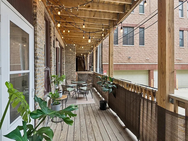 1474 W Carmen Ave #1 — Photo 10