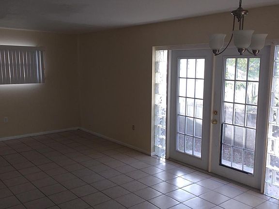 5th image of 3925 Baker Ave