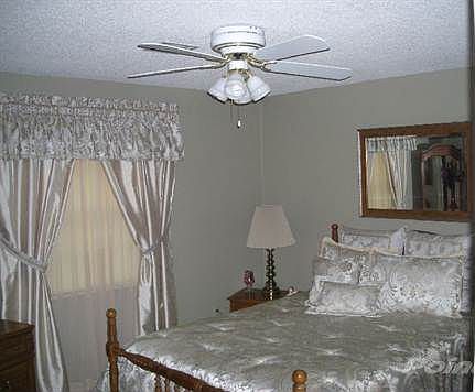 Roanoke 005