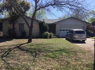 1301 Amherst Dr, Denton, TX 76201