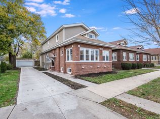 7934 S Oglesby Ave, Chicago, IL