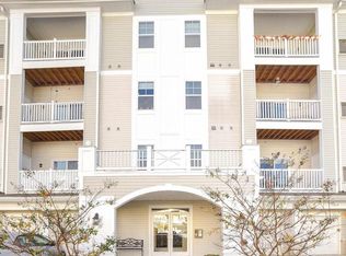 23540 F D R Blvd APT 409, California, MD 20619