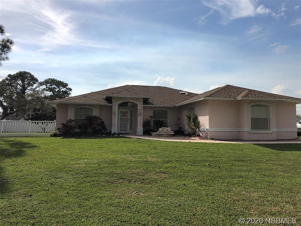 1st image of 3304 Queen Palm Dr
