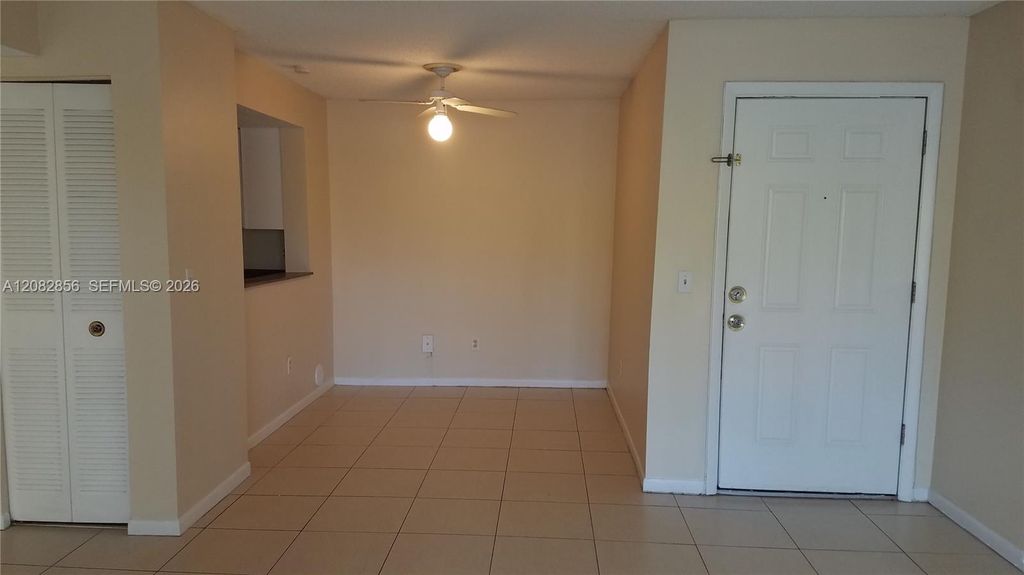 1255 SW 46th Ave APT 1715, photo 3