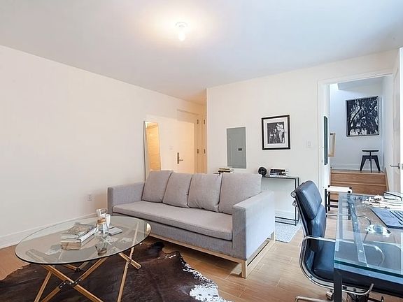 5th image of 224 Wythe Ave APT 68A