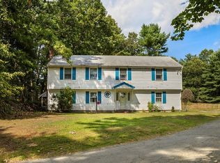495 Chestnut St, Lynnfield, MA 01940