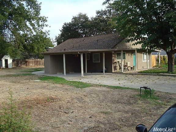 3rd image of 9724 N Cole Dr