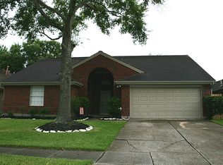 4723 Backenberry Dr, Friendswood, TX 77546