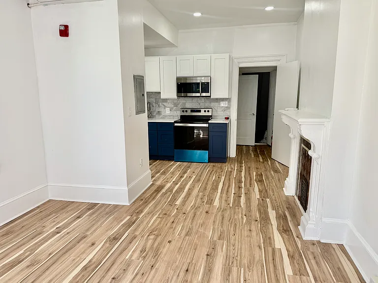 4024 Spring Garden St #B — Photo 4