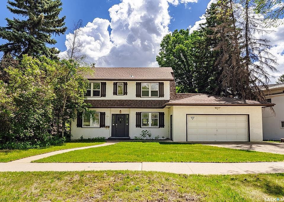 1st image of 1004 University DRIVE