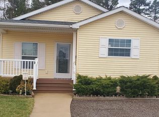 82 Pinetree Ln, Mays Landing, NJ 08330