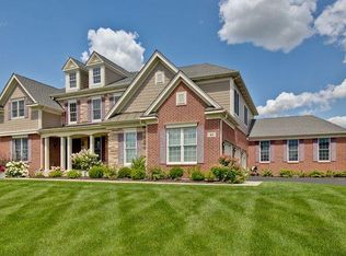 41 Shenandoah Cir, South Barrington, IL 60010