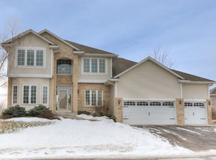3061 Hawk Ridge Rd NW, Prior Lake, MN 55372