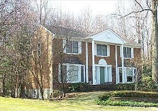 5th image of 45 Wren Dr