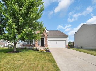1830 Greentree Meadows Dr, Lebanon, OH 45036