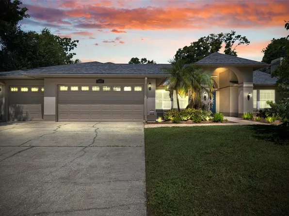 1017 Woodcrest Ave, Safety Harbor, FL 34695