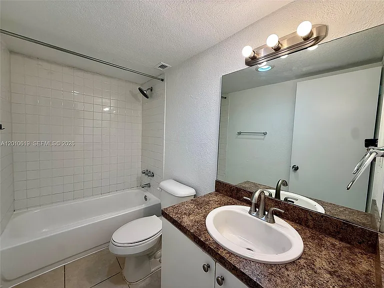 9143 SW 77th Ave #B109 — Photo 14