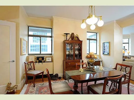 Sold by Stribling | media 2