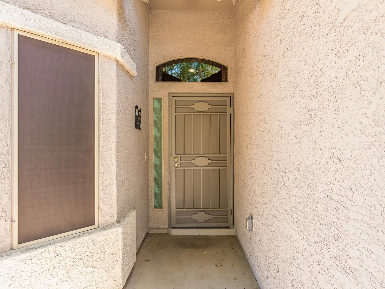 3 bed, 1537 sqft, $1,995 — Photo 2