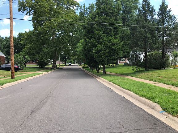 5th image of 3633 Saint Bernard Ln