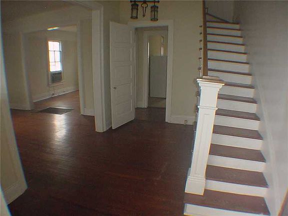 2nd image of 8237 Panola St