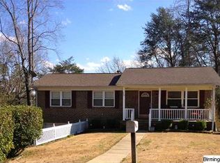 305 Garden Grove Dr, Gardendale, AL 35071