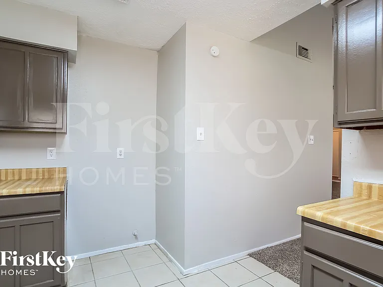 4118 Pinebridge Ln — Photo 7