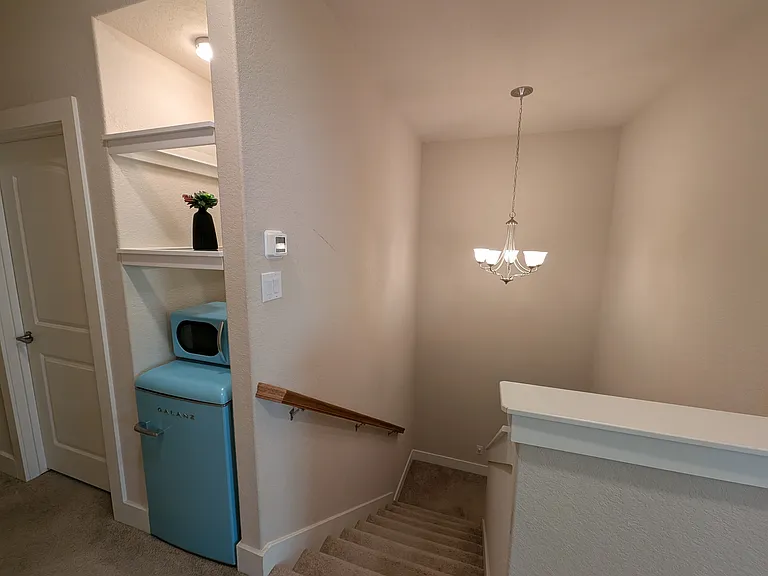 909 Crystal Brook Cv — Photo 19
