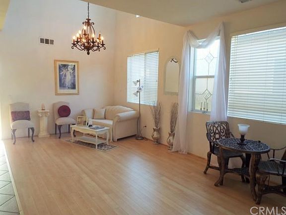 3rd image of 34621 Sagebrush Ln