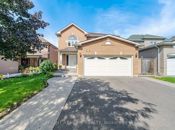 975 Mantle Cres, Mississauga, ON L5V 2G3