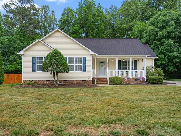 1302 Durham Meadows Dr, Burlington, NC 27217