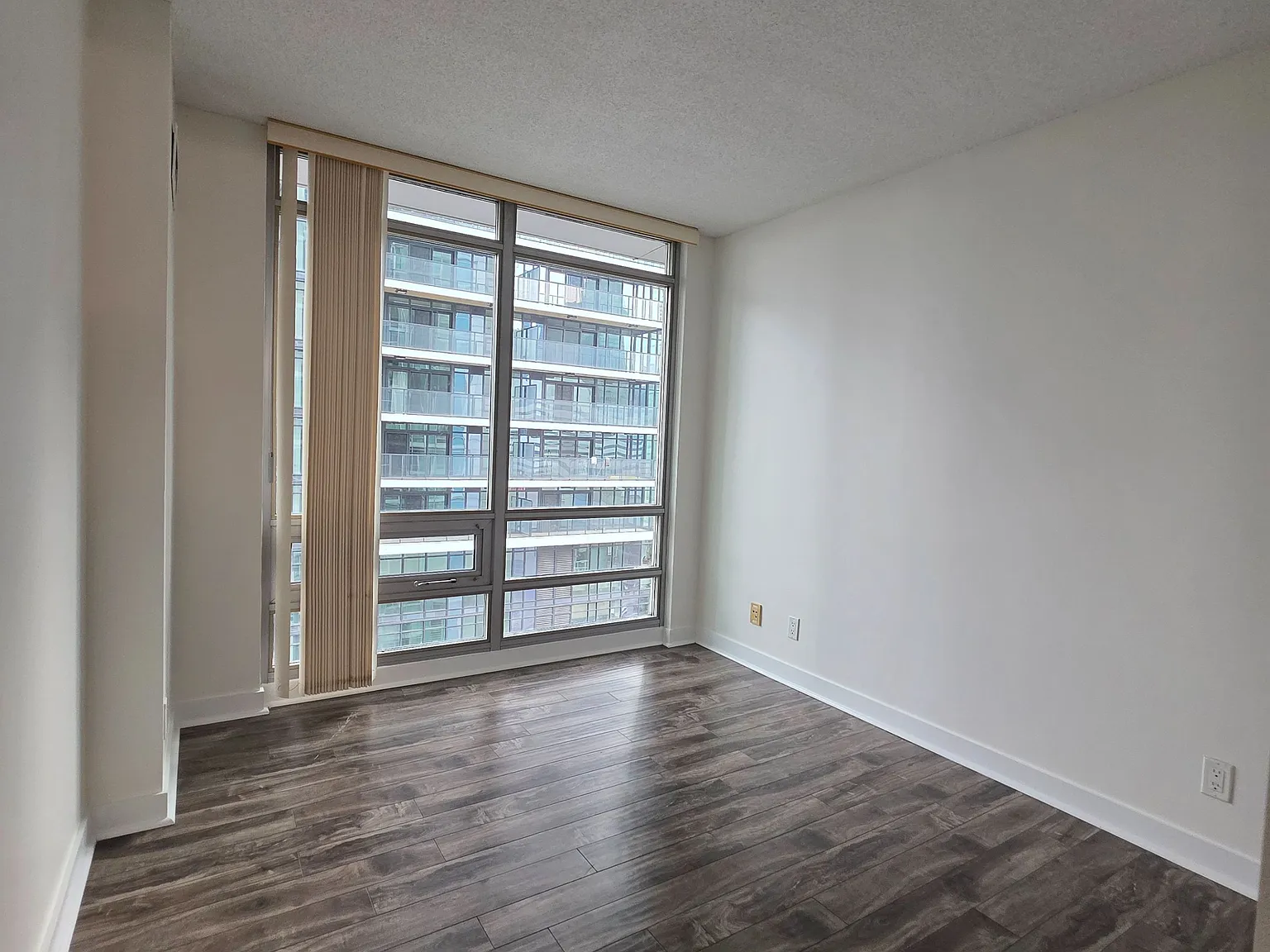 3 bed, $3,450 — Photo 3