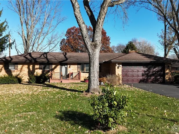 1070 Nagle Ct, Dayton, OH 45430