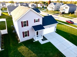 460 S Stone Bluff Dr, Romeoville, IL 60446