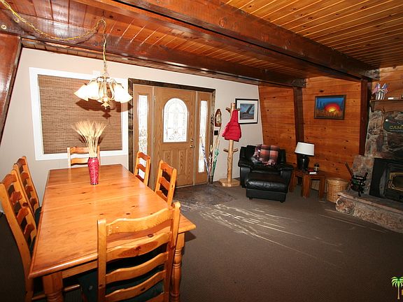 2nd image of 317 W Aeroplane Blvd