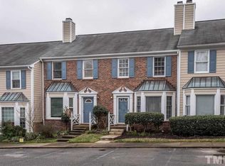 214 Standish Dr, Chapel Hill, NC 27517