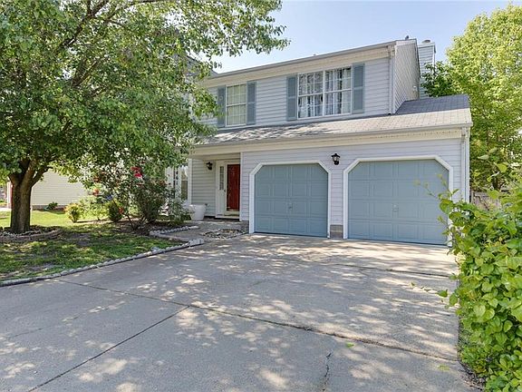 2nd image of 1461 Berkshire Dr