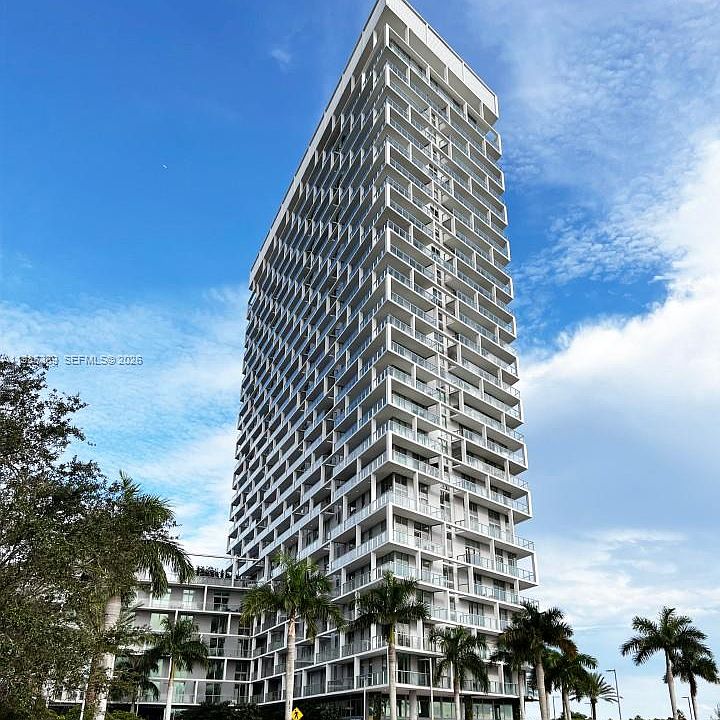 1st image of 2000 Metropica Way #408