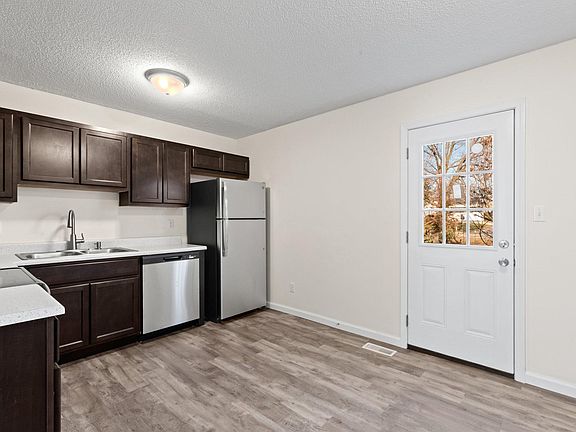 3rd image of 351 W Wood St #351