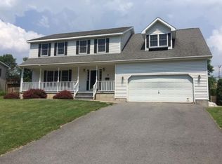 8 Flaglar Dr, Plattsburgh, NY 12901