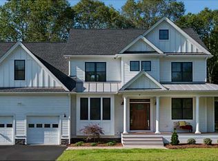 40 Linden Ln, Rehoboth, MA 02769